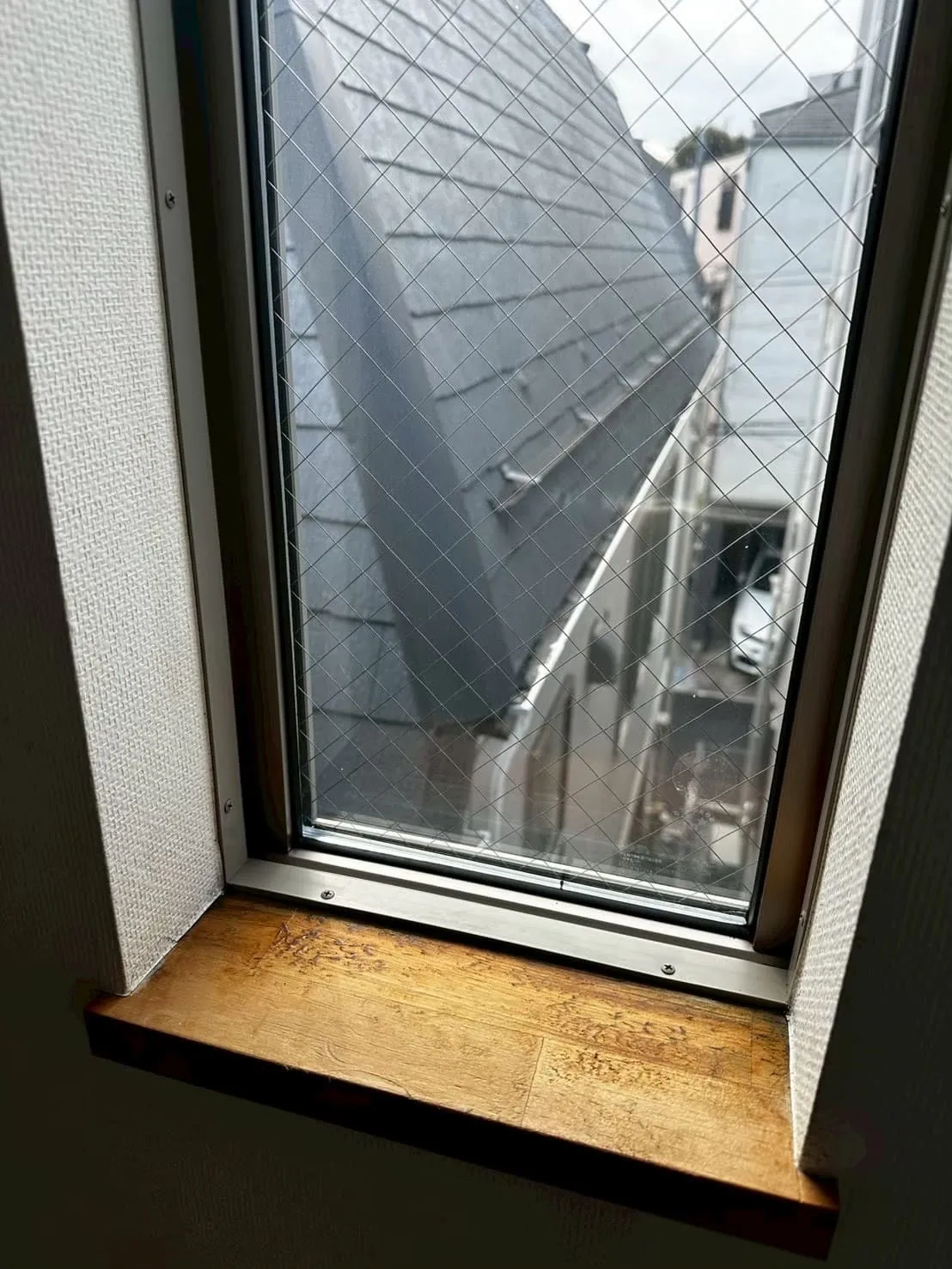 木部共に綺麗になった高窓