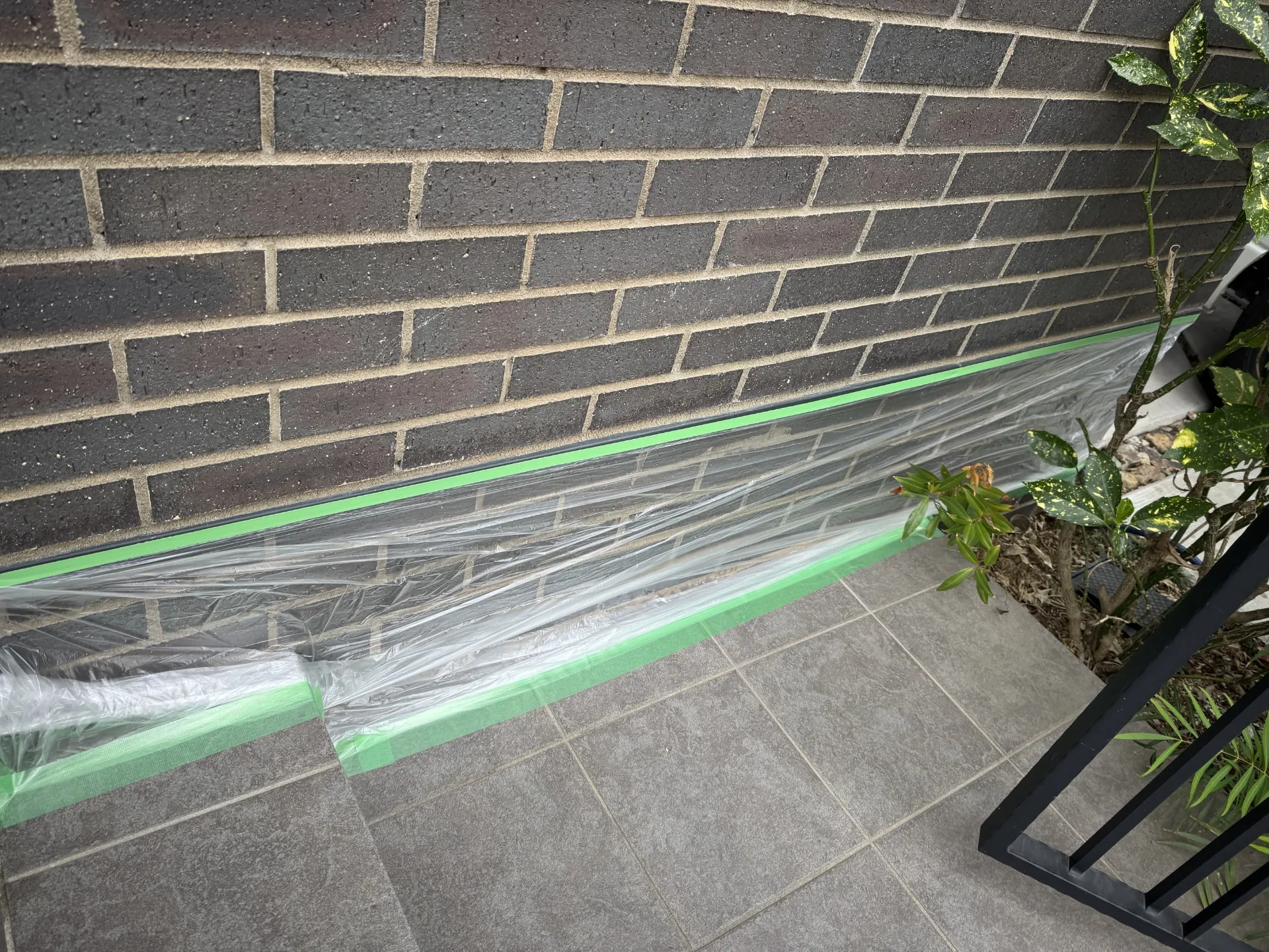 通気パッキンの養生