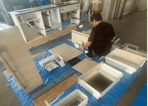 1階キッチンの除カビ処理